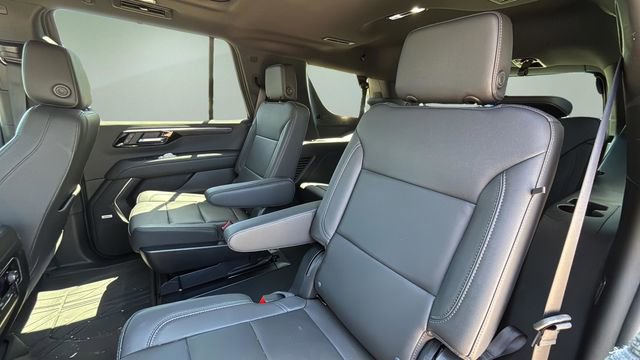 Used 2025 Chevrolet Tahoe Z71 w/ Z71 Off-Road Package AWD/4WD image 19