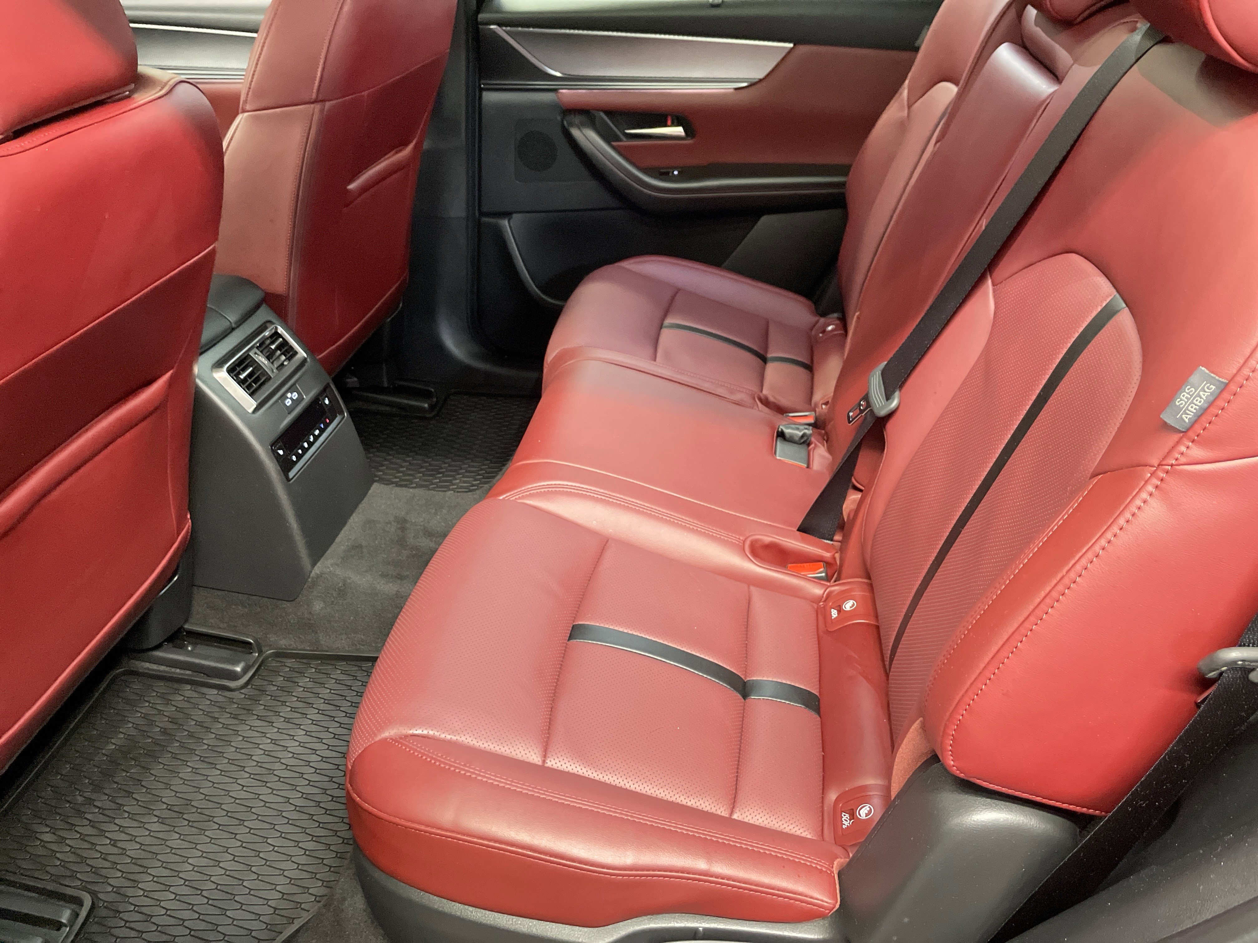 Used 2025 MAZDA CX-70 3.3 Turbo S w/ Premium Package image 32