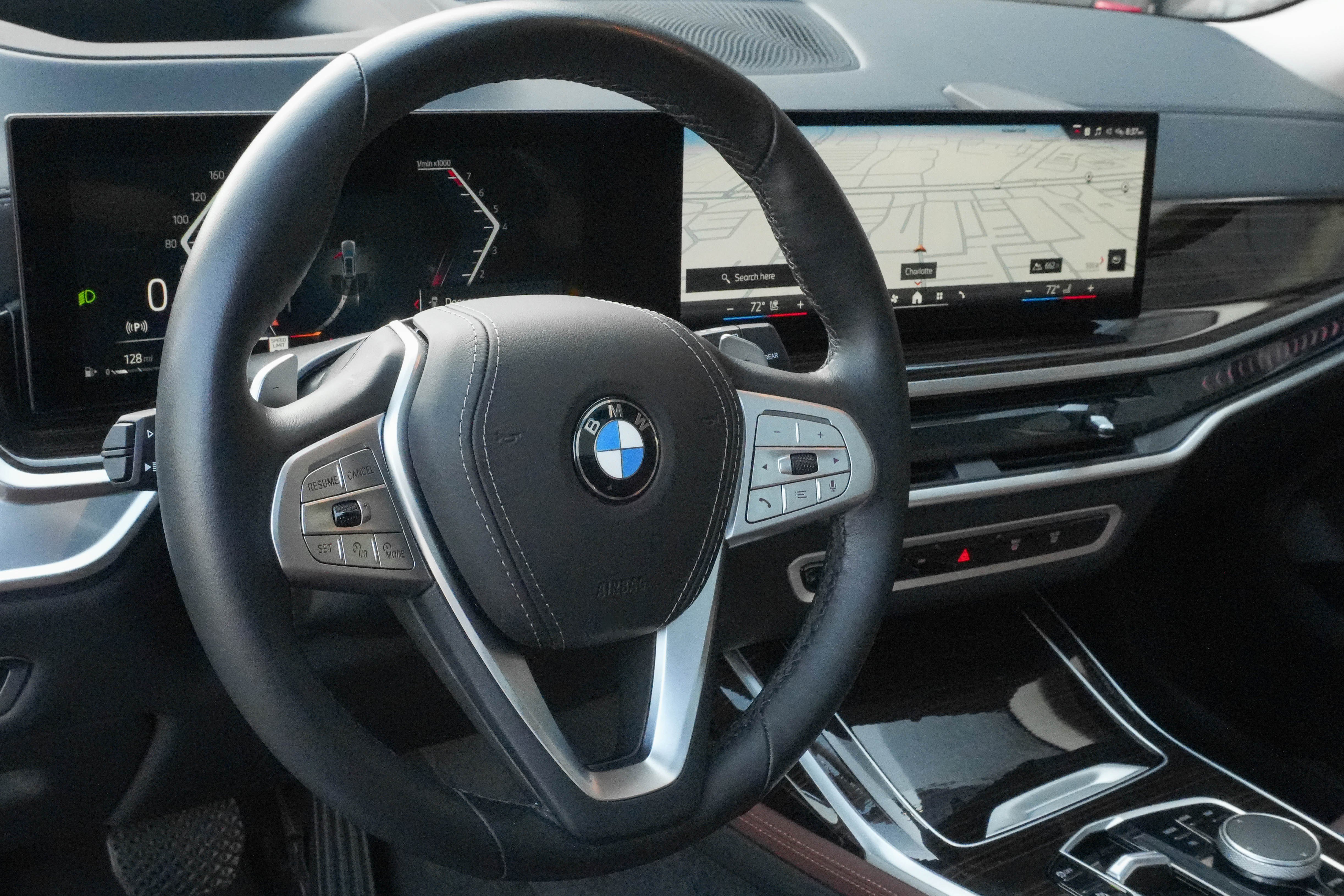 Certified 2026 BMW X7 xDrive40i image 10