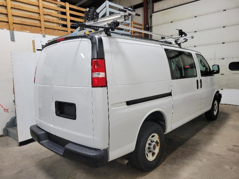 Used 2020 GMC Savana 3500 w/ Driver Convenience Package RWD image 20