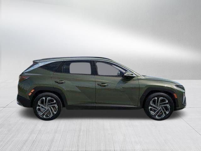 New 2026 Hyundai Tucson Limited FWD image 16
