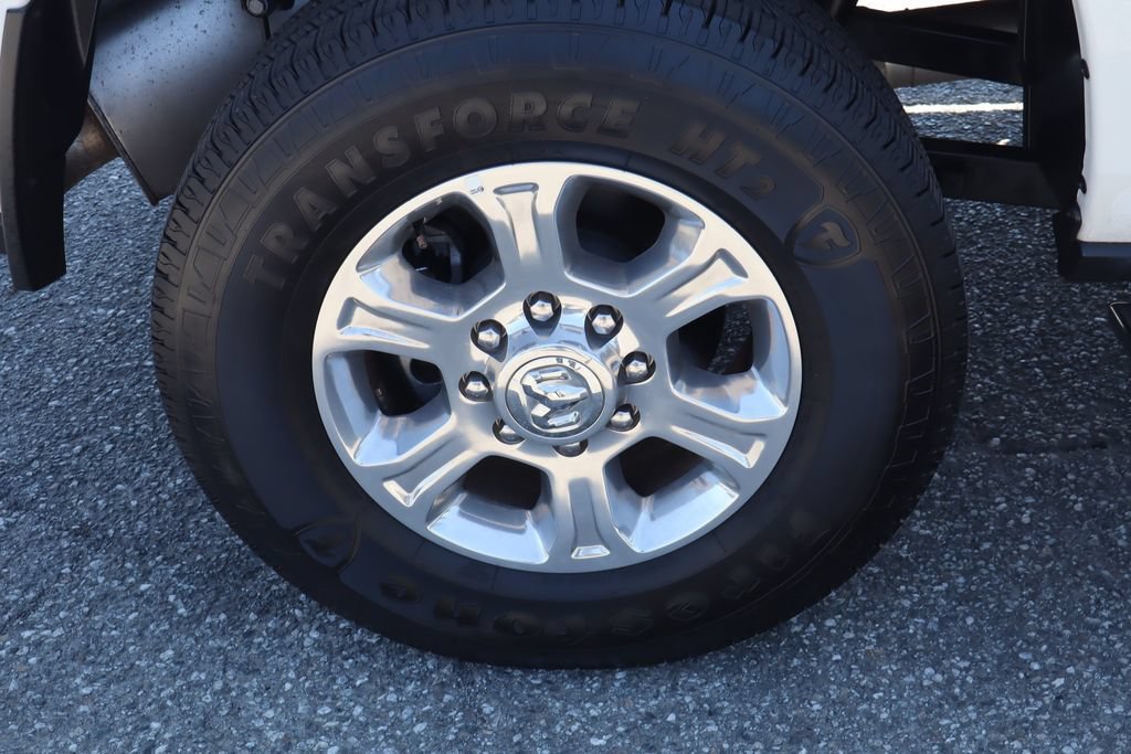 Used 2025 RAM 2500 Big Horn AWD/4WD image 11