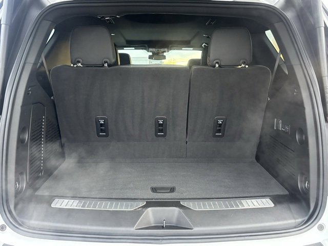 Certified 2025 GMC Yukon AT4 image 9