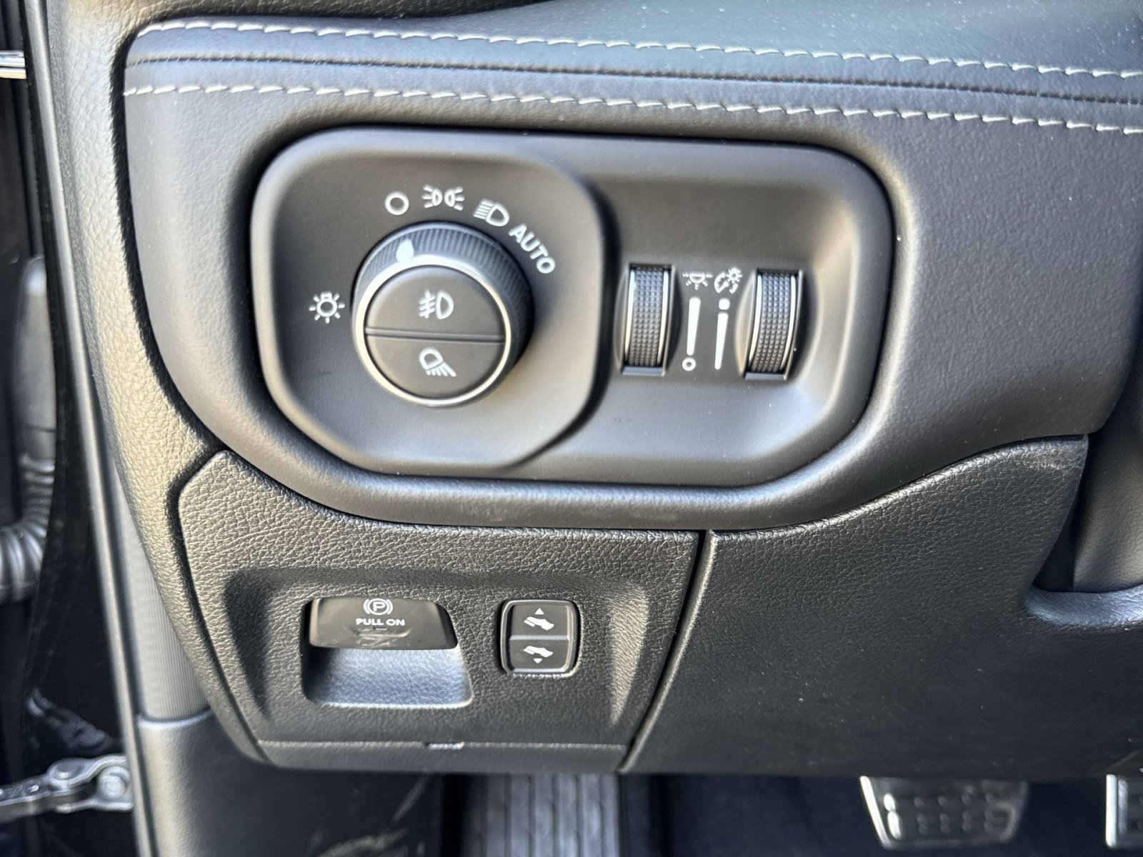 New 2026 RAM 1500 RHO w/ RHO Level 1 Equipment Group AWD/4WD image 27