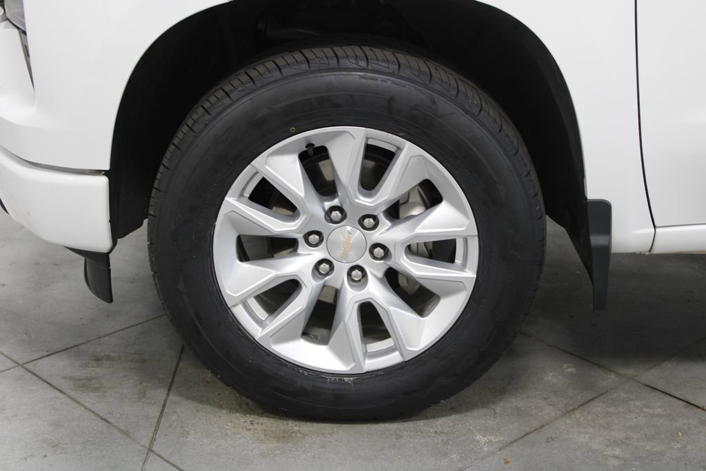 Used 2024 Chevrolet Silverado 1500 Custom image 21