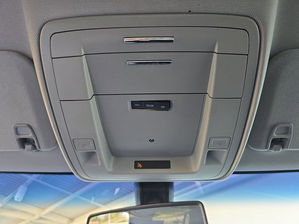 Used 2019 Chevrolet Tahoe LS image 19