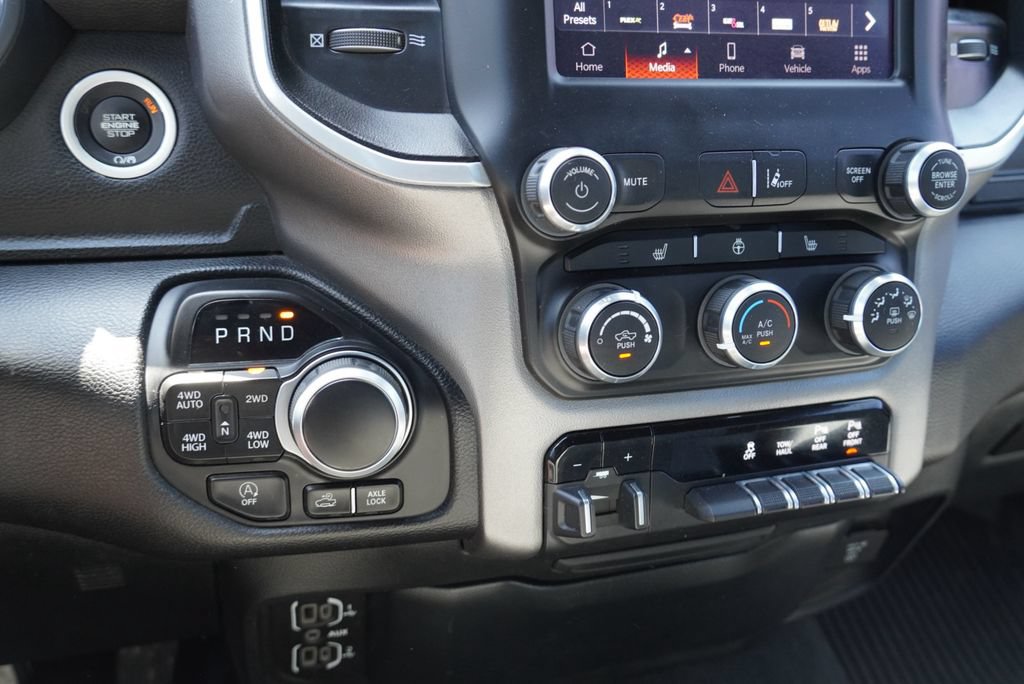Used 2024 RAM 1500 Big Horn AWD/4WD image 24