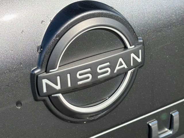 Used 2023 Nissan Rogue SV image 15