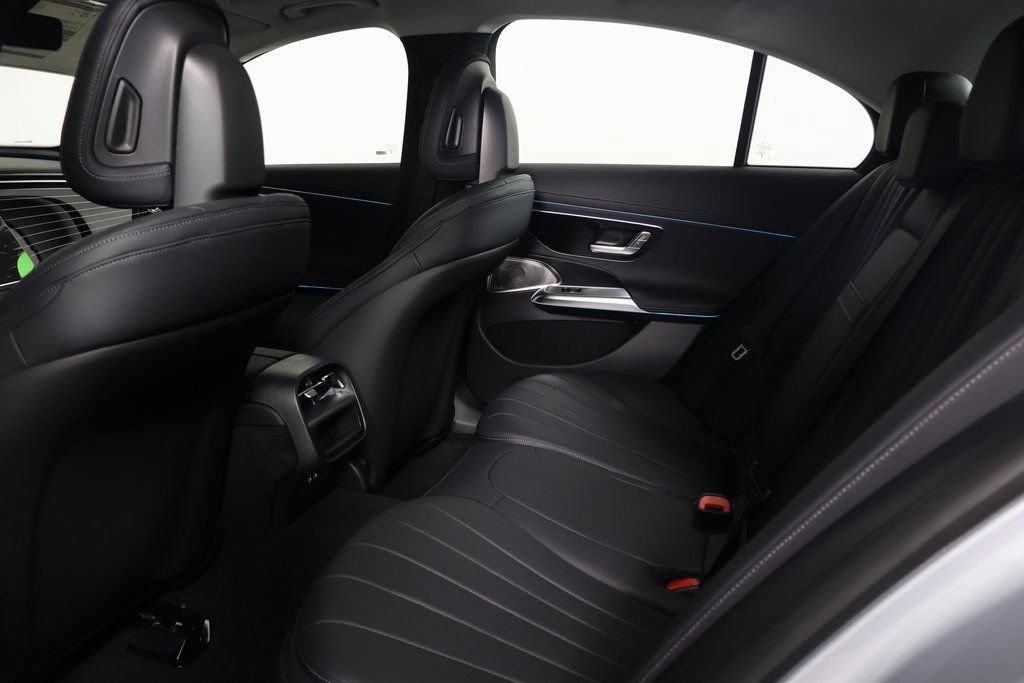 New 2027 Mercedes-Benz E 450 4MATIC Sedan image 6