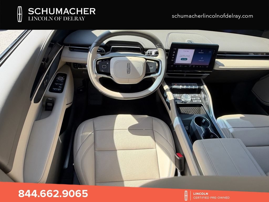 Used 2024 Lincoln Nautilus Premier AWD/4WD image 13