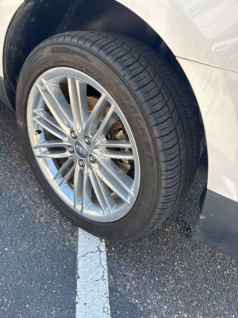 Used 2018 Lincoln MKT AWD w/ Technology Package image 4