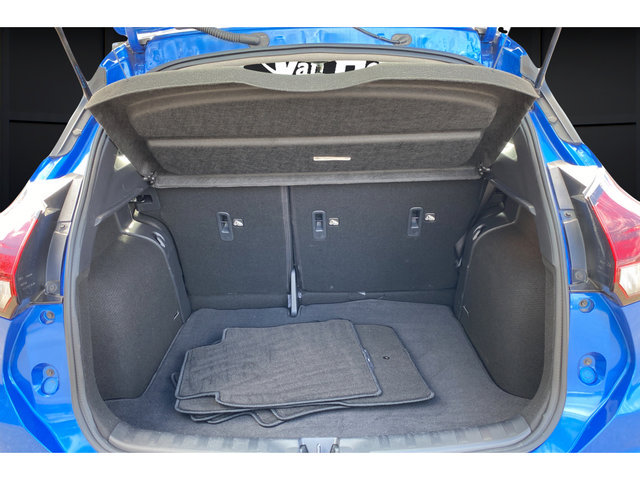 Used 2024 Nissan Kicks SR w/ SR Premium Package FWD image 25