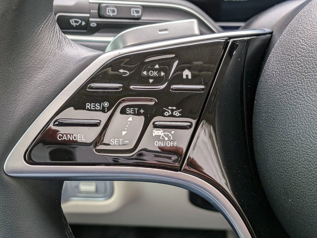 Used 2025 Mercedes-Benz GLE 350 4MATIC image 27