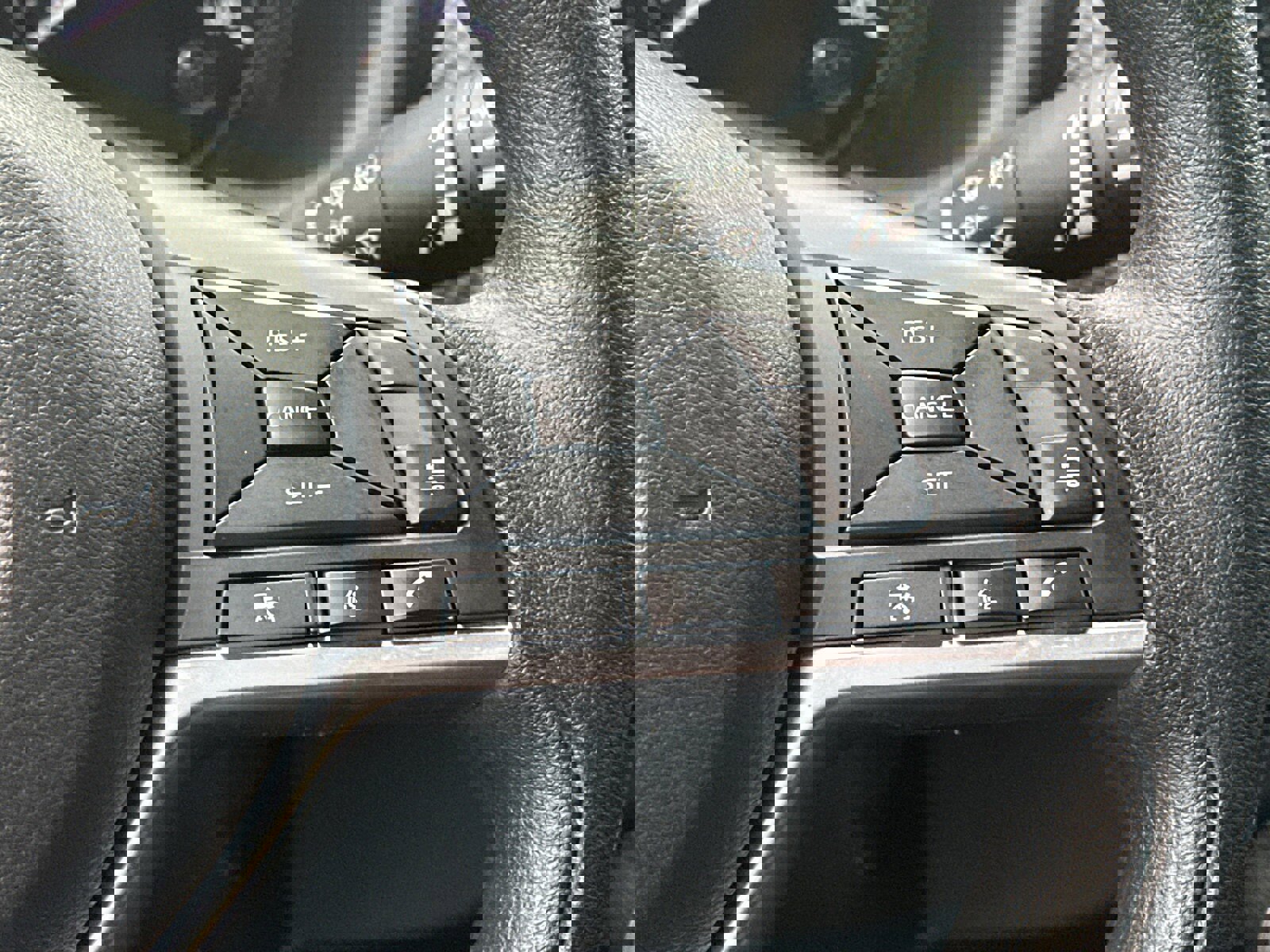 Used 2024 Nissan Kicks SV image 25