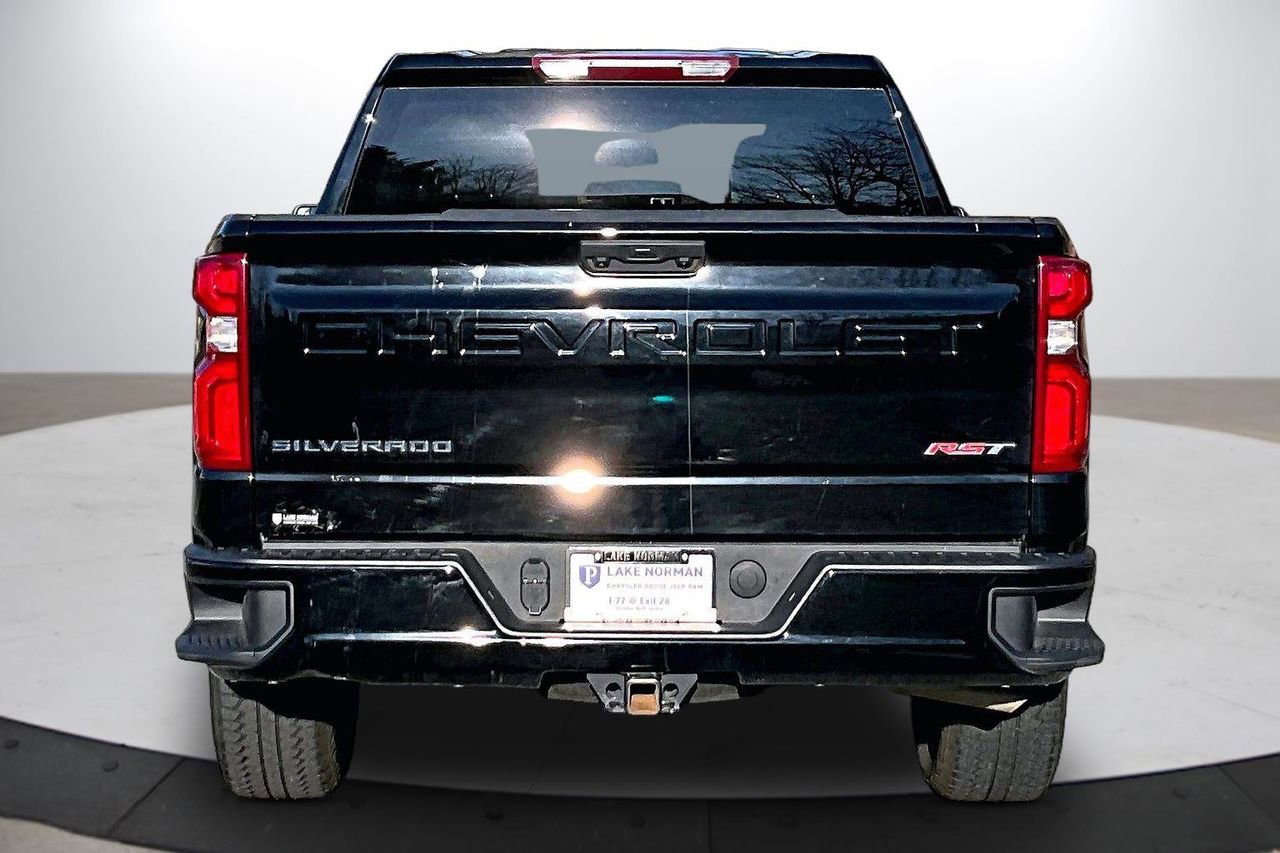 Used 2024 Chevrolet Silverado 1500 RST AWD/4WD image 8