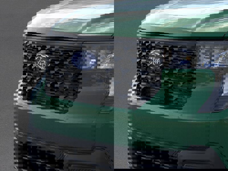 New 2025 Ford Maverick XL w/ Equipment Group 101A image 18