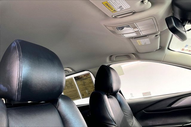 Used 2022 MAZDA CX-9 Touring image 24