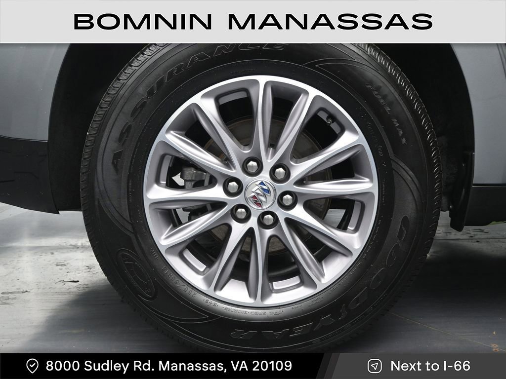 Used 2023 Buick Enclave Essence image 14