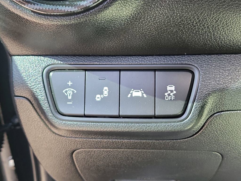 Used 2021 Kia Forte GT image 22