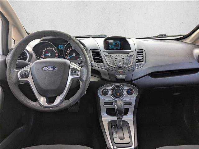 Used 2017 Ford Fiesta SE image 16