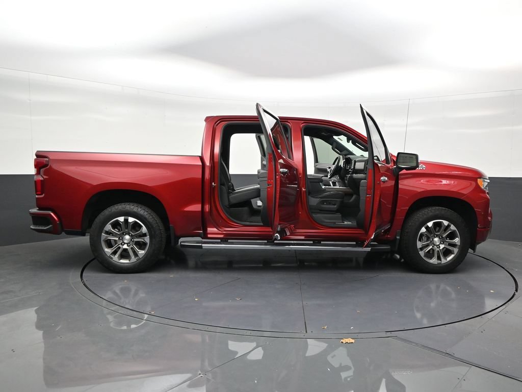 Used 2024 Chevrolet Silverado 1500 High Country w/ Z71 Off-Road Package AWD/4WD image 22