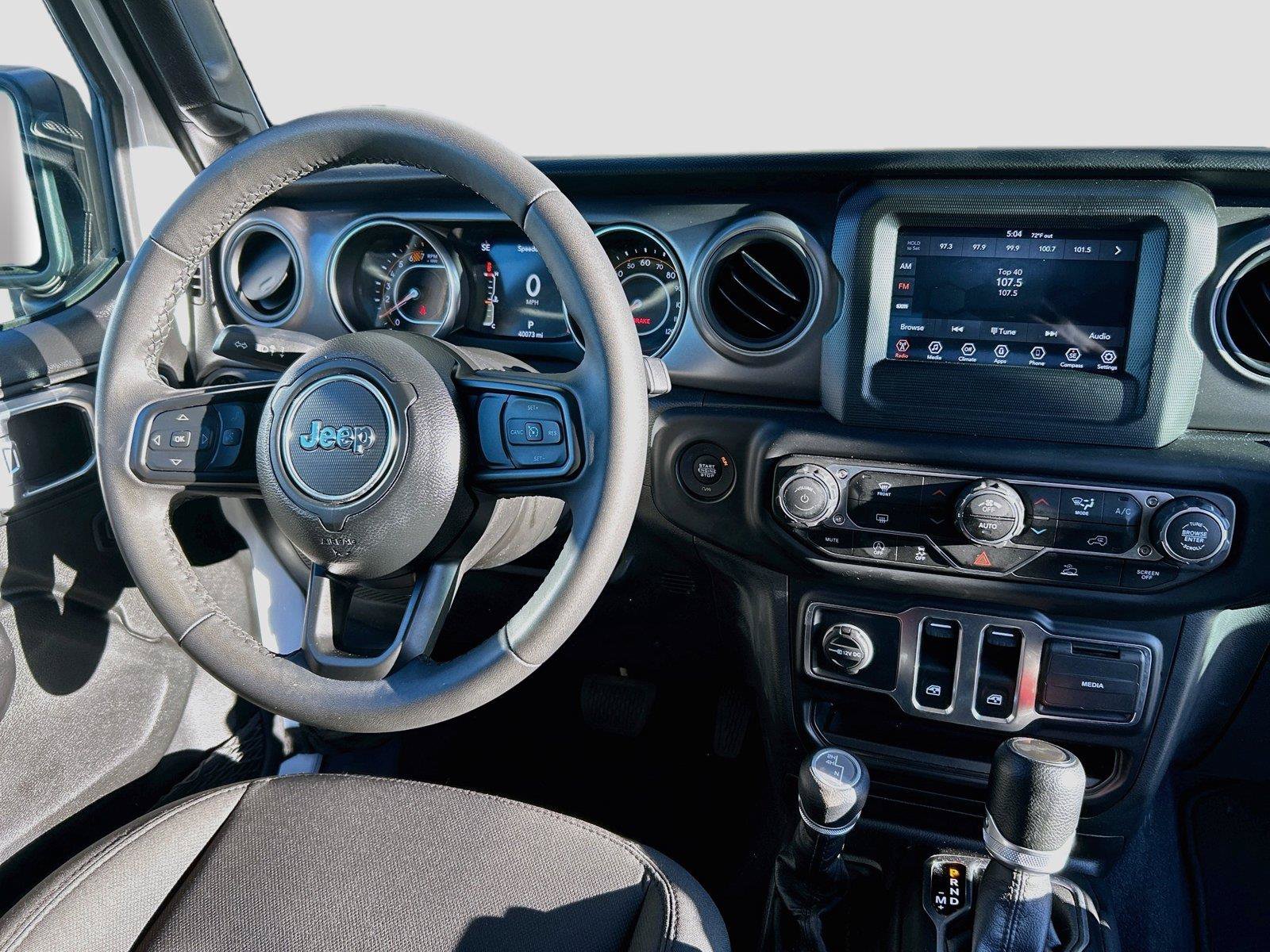 Used 2023 Jeep Wrangler Sport AWD/4WD image 19