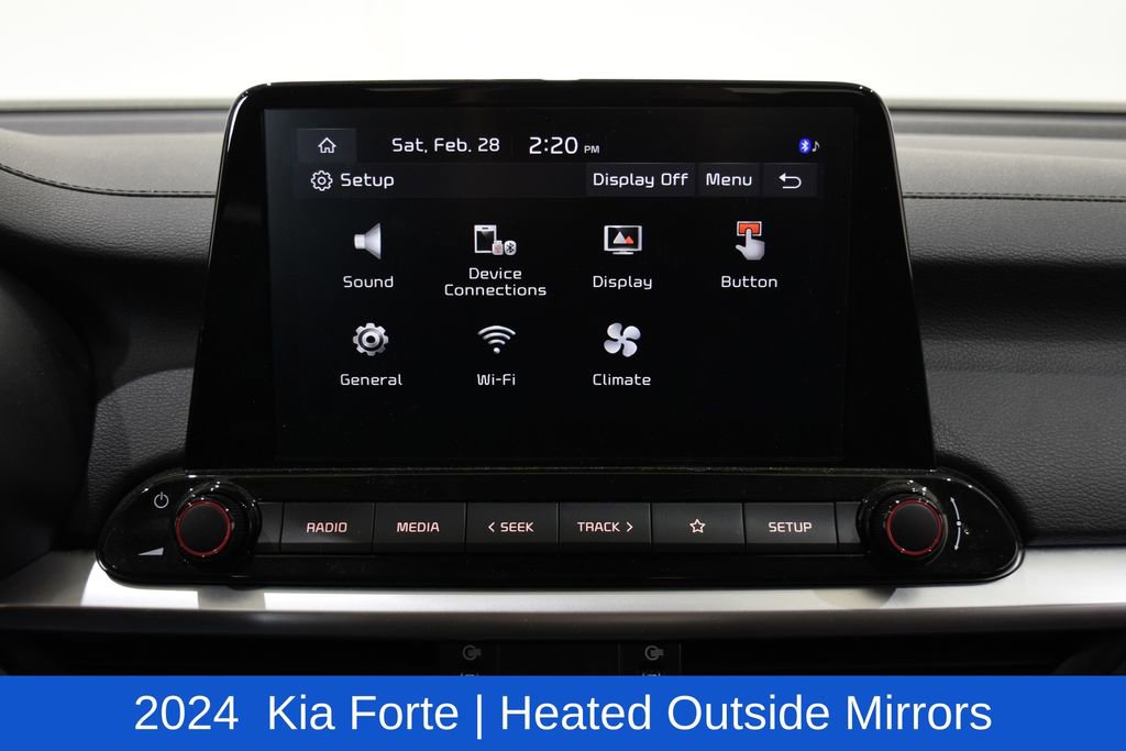 Used 2024 Kia Forte LXS w/ LXS Technology Package image 17