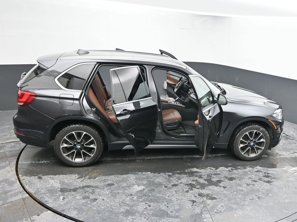 Used 2017 BMW X5 xDrive35i image 48