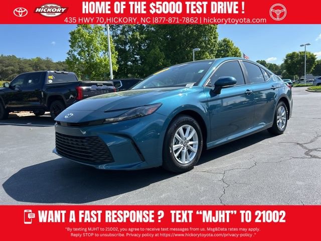 Used 2025 Toyota Camry LE FWD image 1