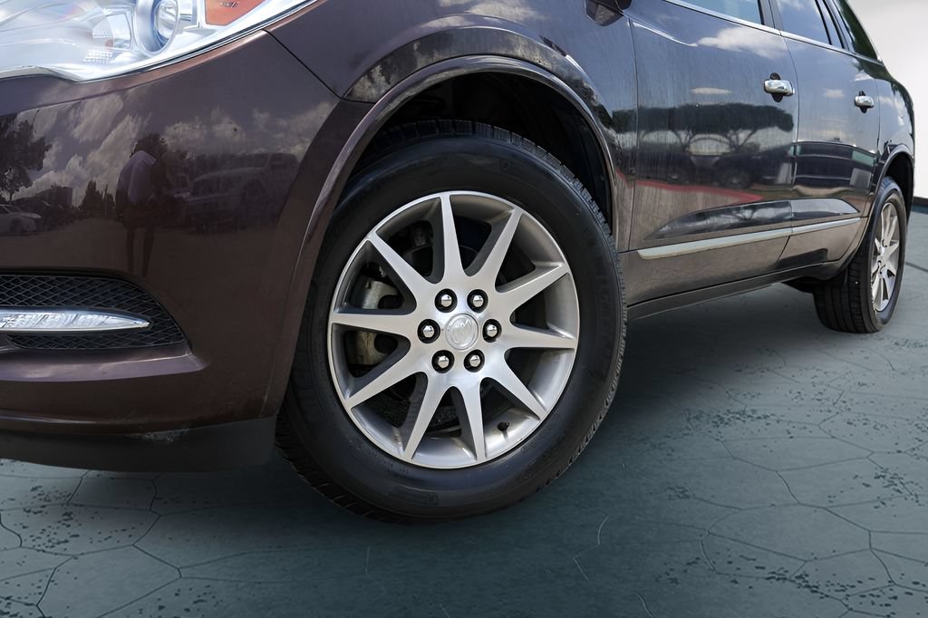 Used 2015 Buick Enclave Leather FWD image 4