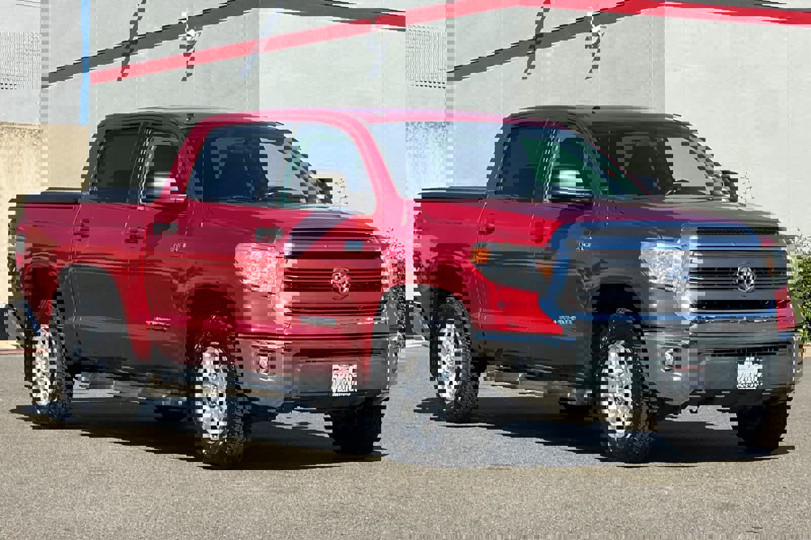 Used 2015 Toyota Tundra SR5 RWD image 5