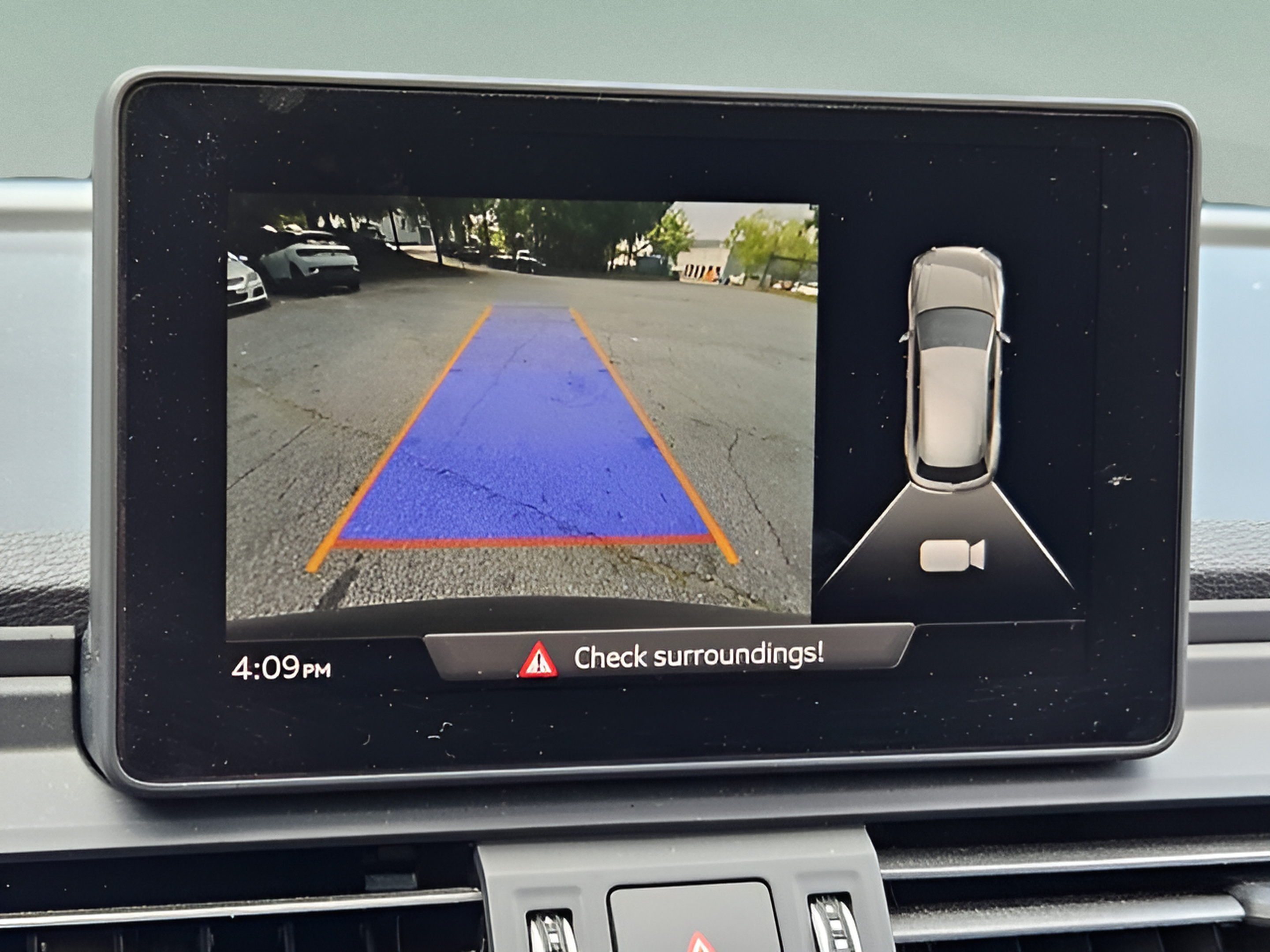 Used 2019 Audi Q5 2.0T Premium AWD/4WD image 19