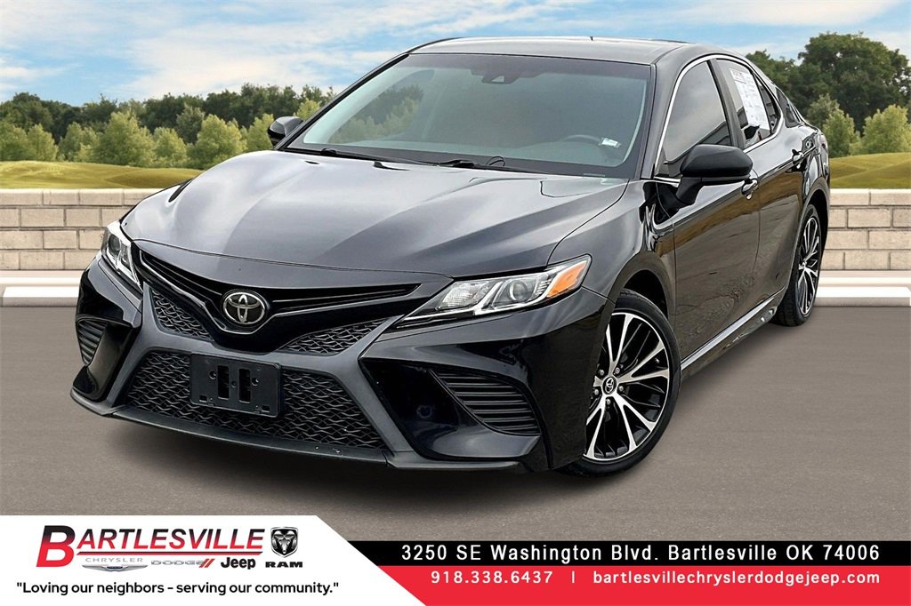 Used 2018 Toyota Camry SE