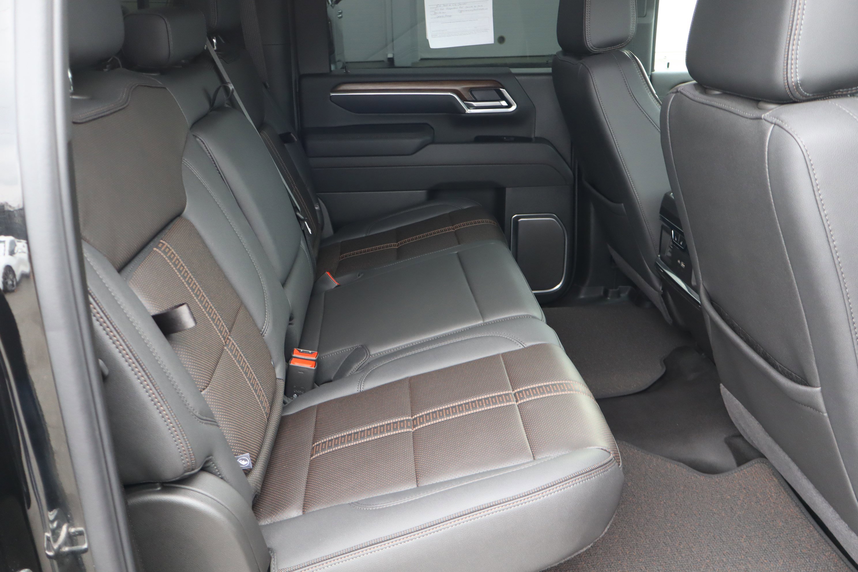 Certified 2025 Chevrolet Silverado 2500 High Country w/ High Country Premium Package image 38