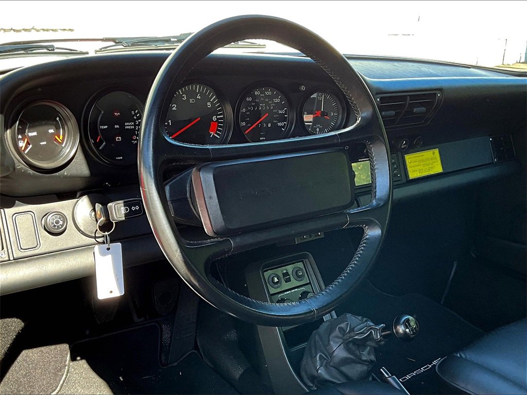 Used 1986 Porsche 911 Carrera image 4