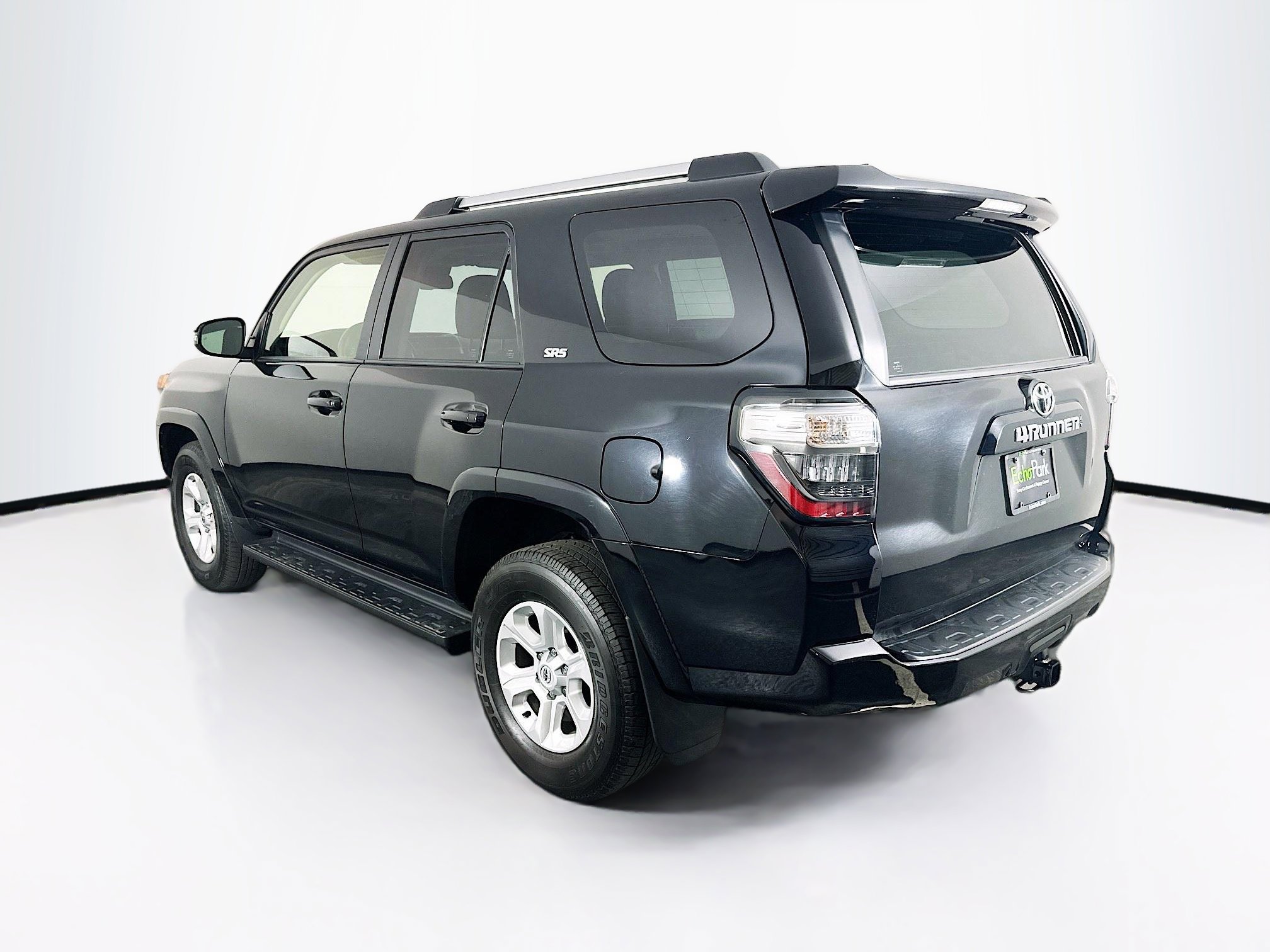 Used 2024 Toyota 4Runner SR5 Premium image 5