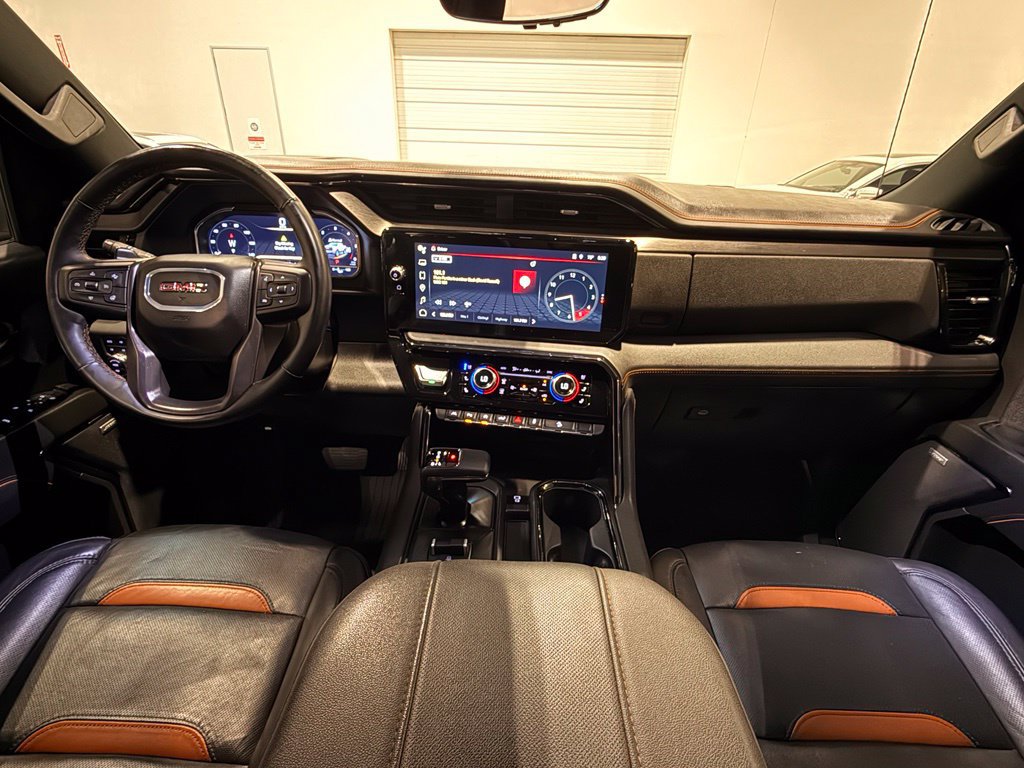 Used 2024 GMC Sierra 1500 AT4 w/ Technology Package AWD/4WD image 32