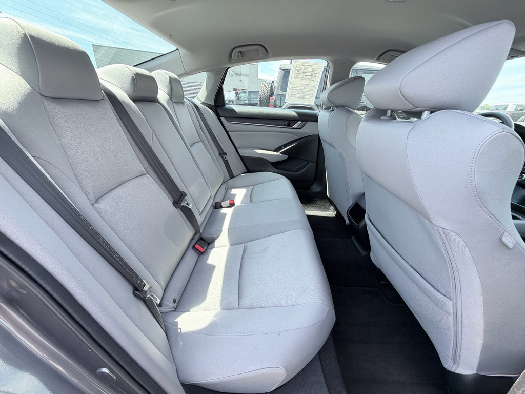 Used 2018 Honda Accord LX image 24
