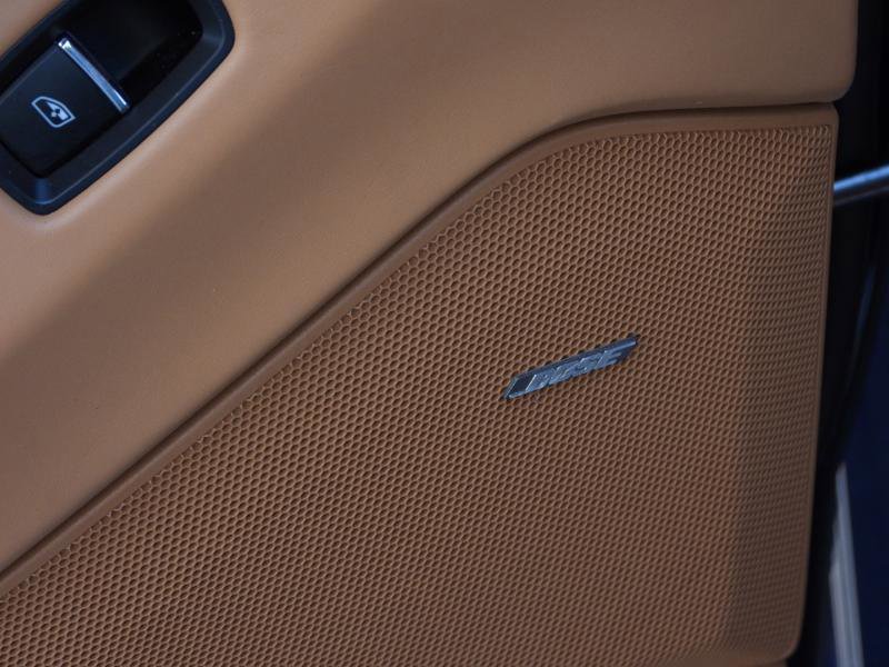 Used 2014 Porsche Panamera 4 AWD/4WD image 48