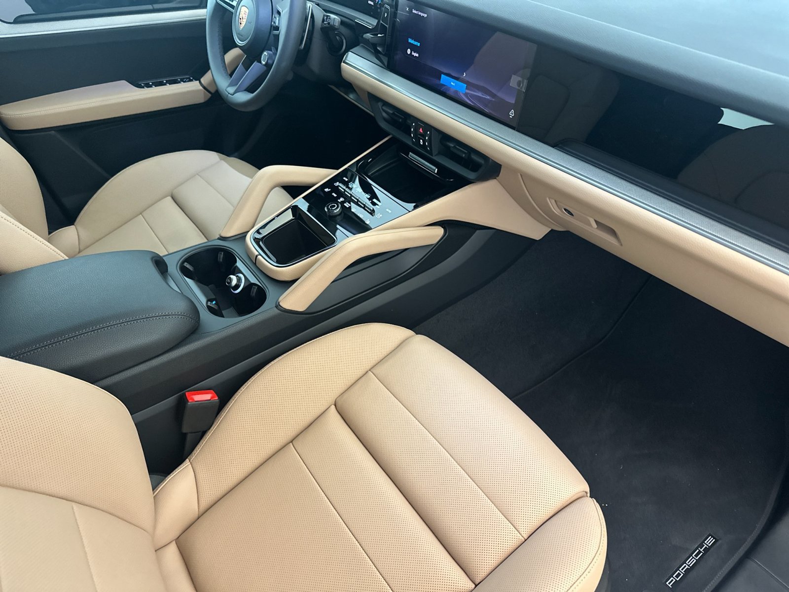 New 2026 Porsche Cayenne AWD/4WD image 23