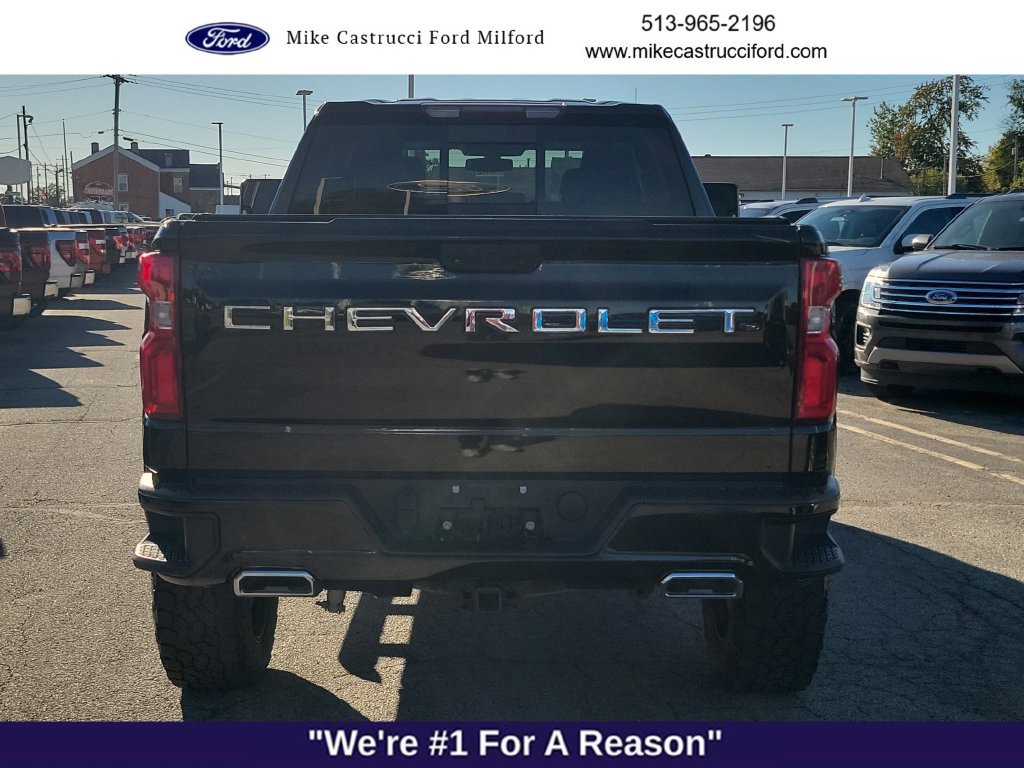 Used 2022 Chevrolet Silverado 1500 LT Trail Boss w/ Convenience Package II AWD/4WD image 4
