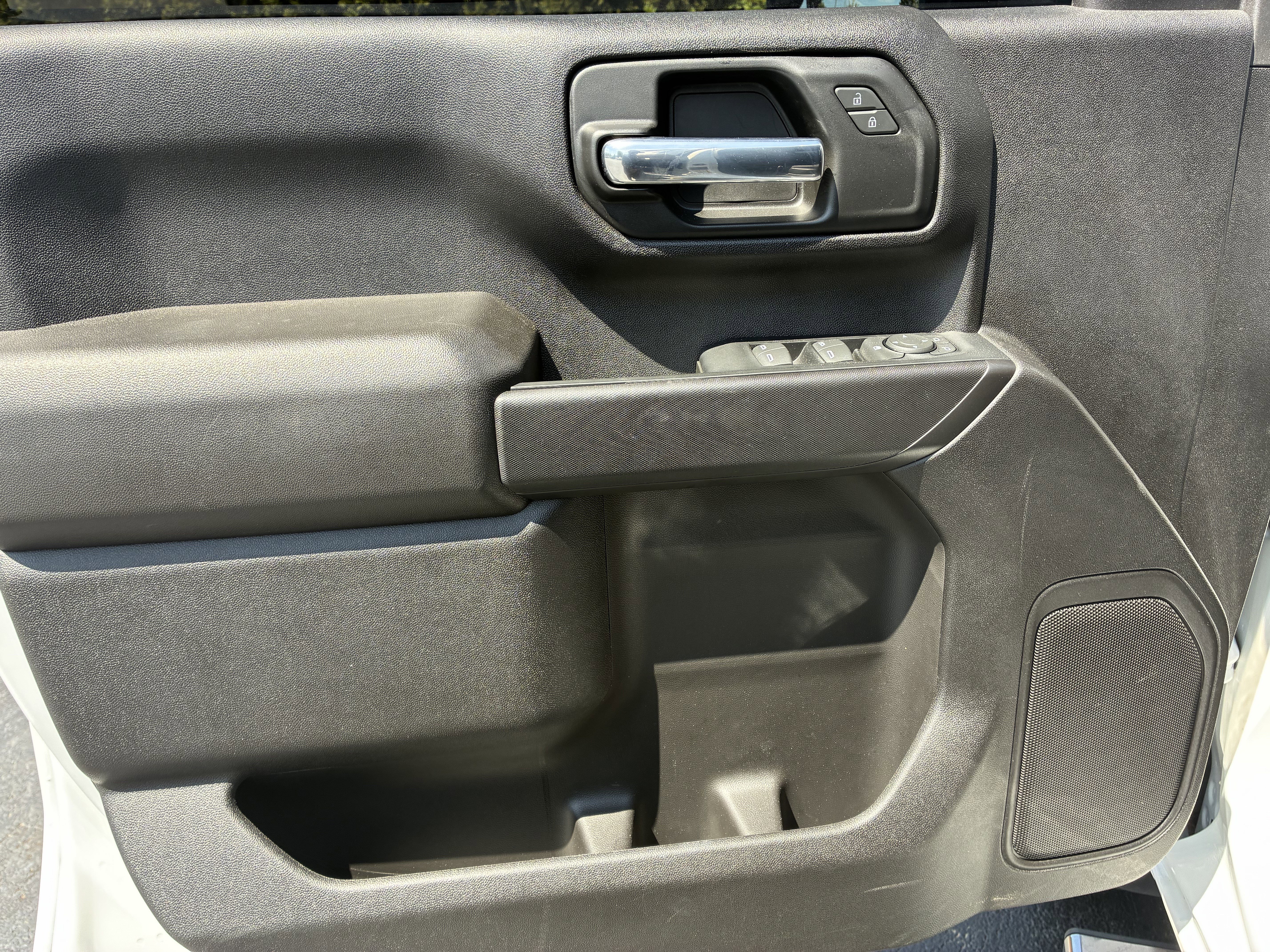 Used 2023 Chevrolet Silverado 2500 Custom AWD/4WD image 23