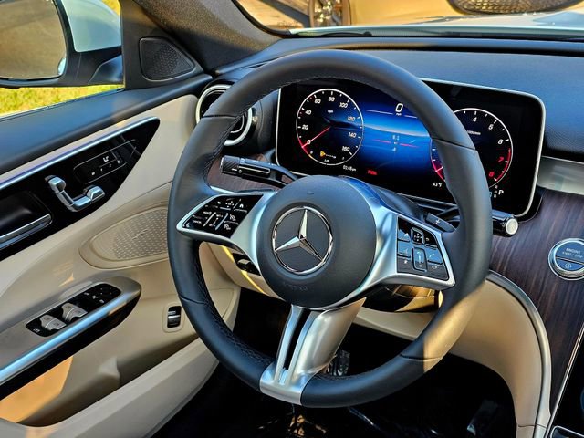 New 2026 Mercedes-Benz C 300 4MATIC Sedan image 30