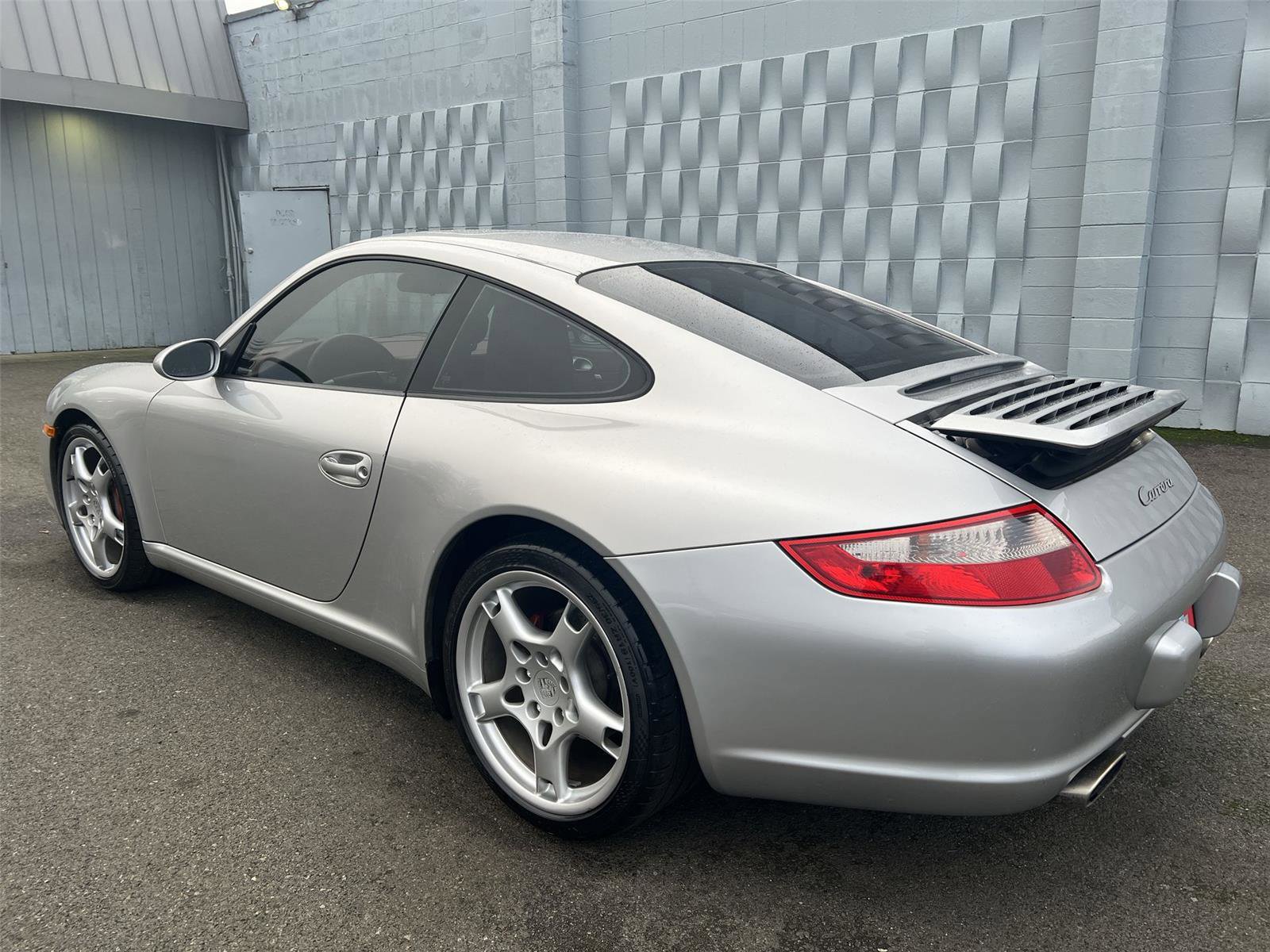 Used 2008 Porsche 911 Carrera image 8