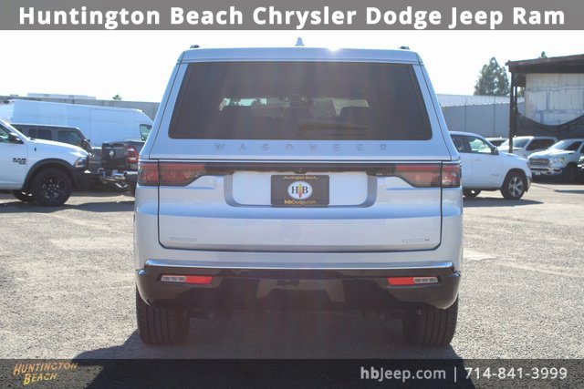 Used 2022 Jeep Wagoneer Series III image 4