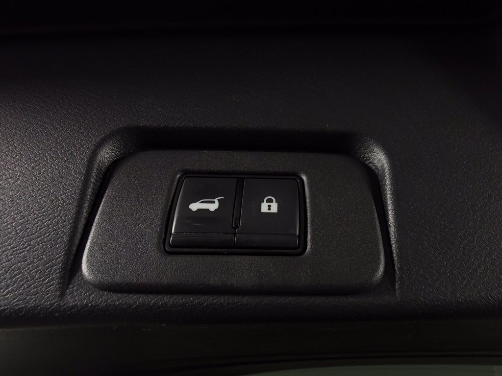 Used 2023 Nissan Rogue SL w/ SL Premium Package FWD image 16
