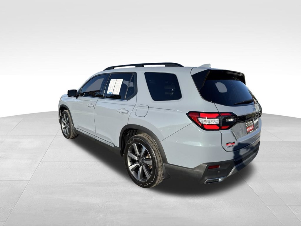Used 2024 Honda Pilot Elite image 7