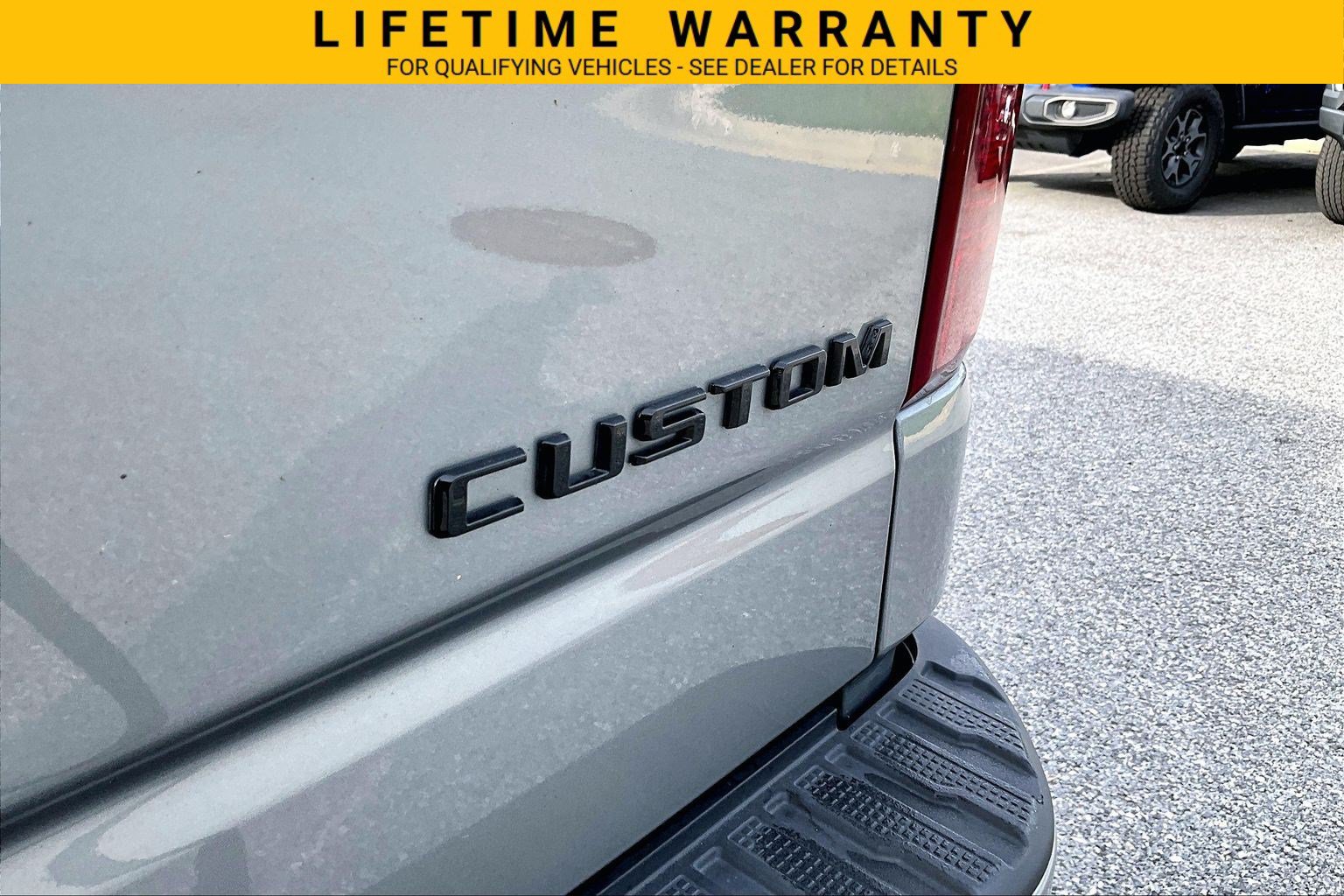 Used 2024 Chevrolet Silverado 1500 Custom w/ Turbomax Blackout Package AWD/4WD image 8