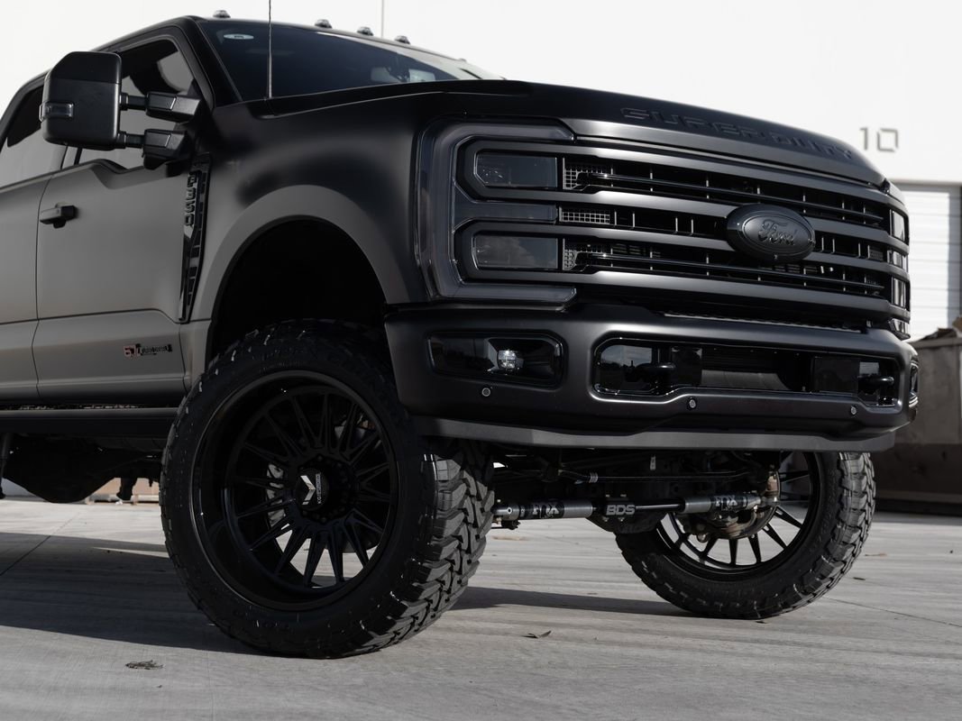 Used 2025 Ford F350 Platinum image 8