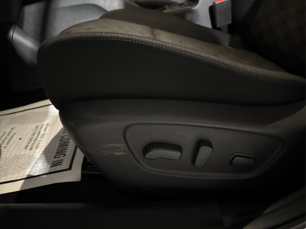 Used 2021 Nissan Rogue Sport SV FWD image 22